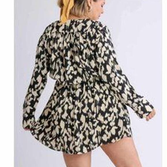 Umgee Ivory Animal Print Embroidered V Neck Faux Wrap Cinched Waist Dress L NEW - Picture 2 of 12